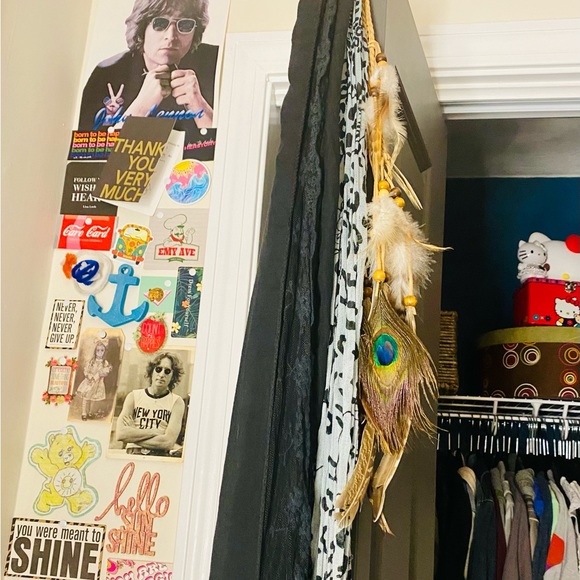 🌿🌸🌙✨🦋 @wildheartgypsy is LIVE NOW! Charlotte is LIVE—Come Shop My Style! 🦋✨🌙🌸🌿 - Picture 9 of 11